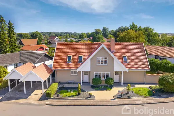 Villa på Dunbirkevej 9, 5250 Odense SV