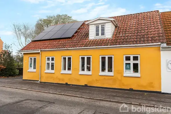 Villa på Nystedvej 1, 4990 Sakskøbing