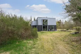 Fritidshus på Enebærvej 10, Stauning, 6900 Skjern