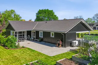 Villa på Øster Bisholtvej 9D, Glud, 7130 Juelsminde