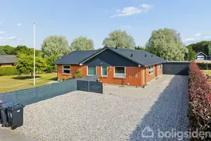 Villa på Bakkevej 20, 8830 Tjele