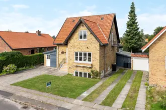 Villa på Benediktes Allé 21, Dalum, 5250 Odense SV
