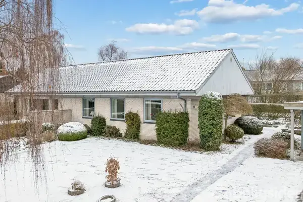 Villa på Farøvænget 23, 8381 Tilst