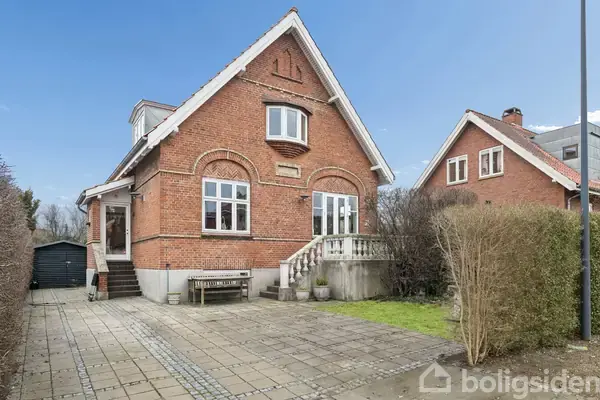 Villa på Emdrupgårdsvej 10, 2400 København NV