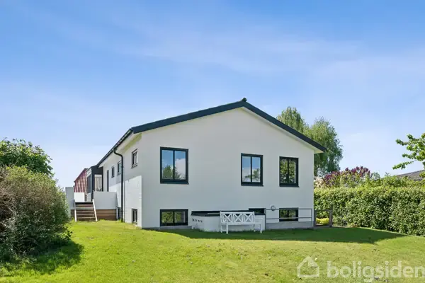 Villa på Lundevej 3, 9240 Nibe