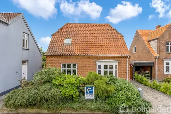 Villa på Aavej 11, 4800 Nykøbing F