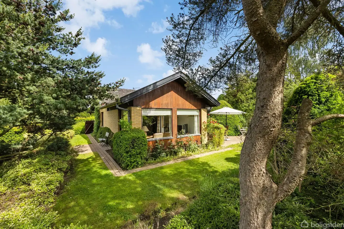 Villa med udsigt og stort potentiale