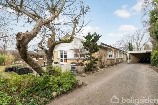 Villa på Nellikevej 12, 8240 Risskov