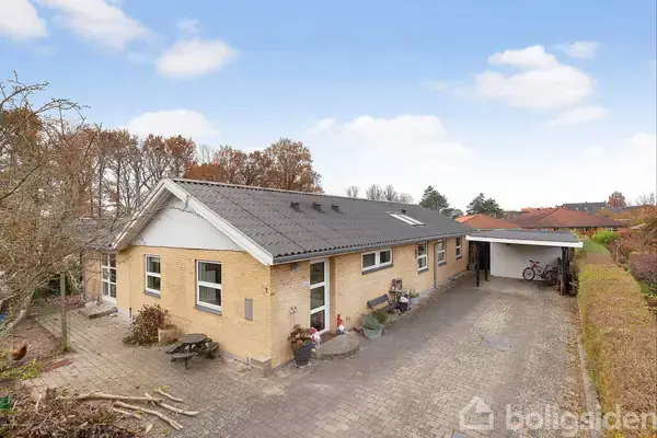 Villa på Kirkevænget 3, 4330 Hvalsø