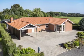 Landejendom på Mølleskovvej 60, Erritsø, 7000 Fredericia