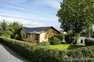 Villa på Hvinningdalvej 42, 8600 Silkeborg