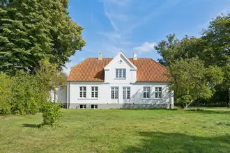 Landejendom på Helnæs Byvej 43, Helnæs, 5631 Ebberup