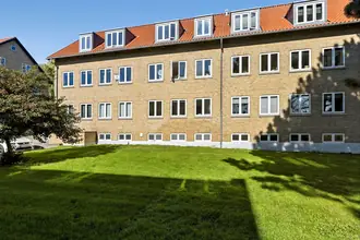 Ejerlejlighed på Lauggårds Alle 18, 1. th., 2860 Søborg