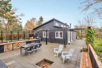 Fritidshus på Strandparksvej 16, Saksild Str, 8300 Odder