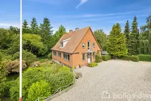 Villa på Skivevej 230, 8831 Løgstrup