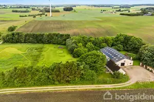 Landejendom på Dalstedvej 3, 8654 Bryrup