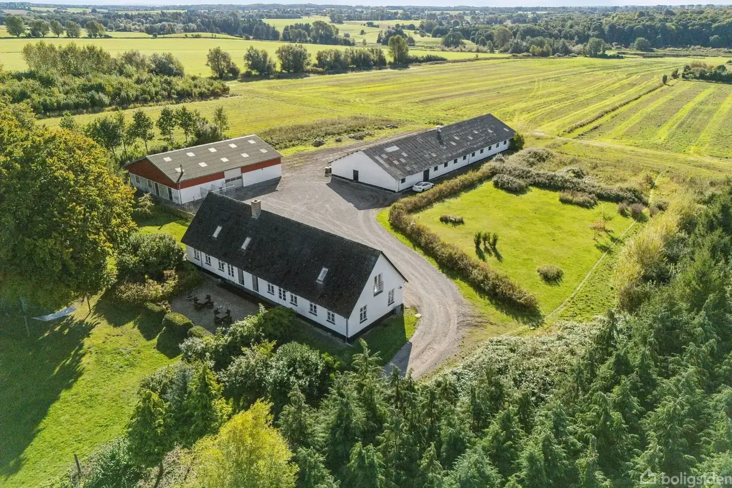 Landejendom på Næstvedvej 19, 4720 Præstø