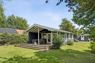 Fritidshus på Rørsangervej 78, Langesø, 3080 Tikøb