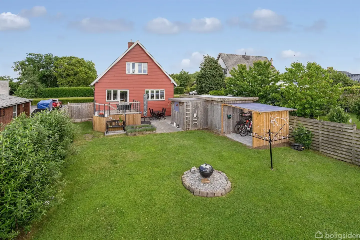 Indflytningsklar villa med golfbanen som nærmeste nabo
