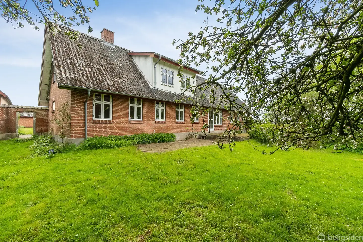 Landejendom på Bovsbjergvej 4, 8860 Ulstrup