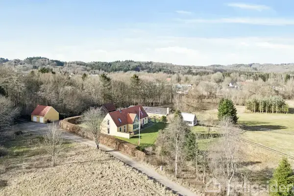 Landejendom på Oddervej 12, 8600 Silkeborg