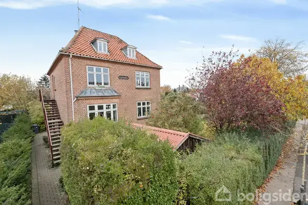 Villalejlighed på Otto Ruds Vej 2, 1., 2300 København S