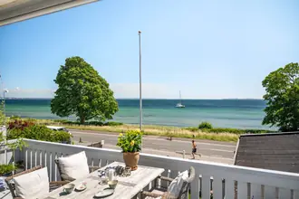 Villa på Strandvejen 224A, 3070 Snekkersten