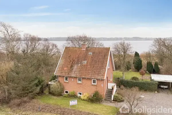 Villa på Oddesundvej 1, 7600 Struer