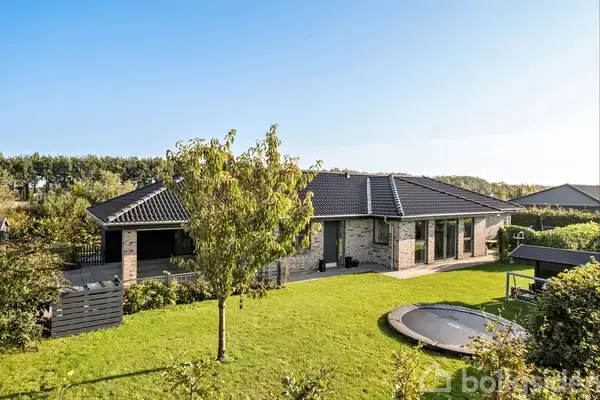 Villa på Multebærvej 61, 9440 Aabybro