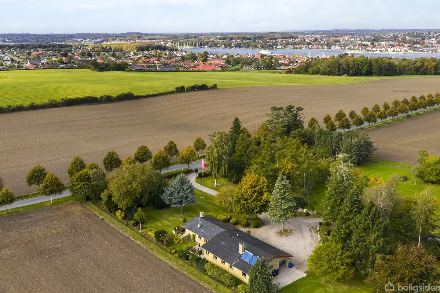 Landejendom på Troensevej 71, 5700 Svendborg