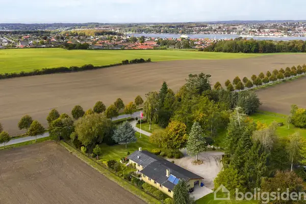 Landejendom på Troensevej 71, 5700 Svendborg