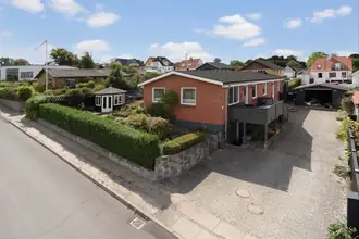 Villa på Kærvej 4, Hvalpsund, 9640 Farsø
