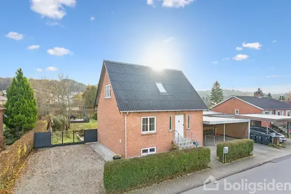 Villa på Solsortevej 10, 8860 Ulstrup