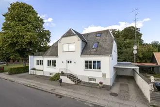 Villa på Skørpingvej 6, Astrup, 9510 Arden