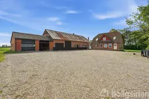 Landejendom på Skravevej 21, 6630 Rødding