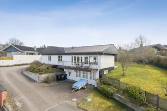 Villa på Syrenvej 2, Assentoft, 8960 Randers SØ