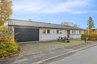 Enhøjsvej 30 Villa