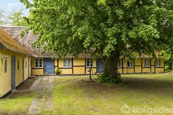 Landejendom på Gl. Præstebrovej 5, 4532 Gislinge