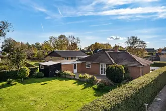 Villa på Novovej 7, Øster Hurup, 9560 Hadsund