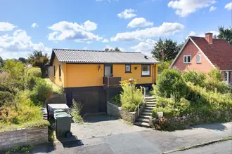 Villa på Bøgevej 4, 4330 Hvalsø