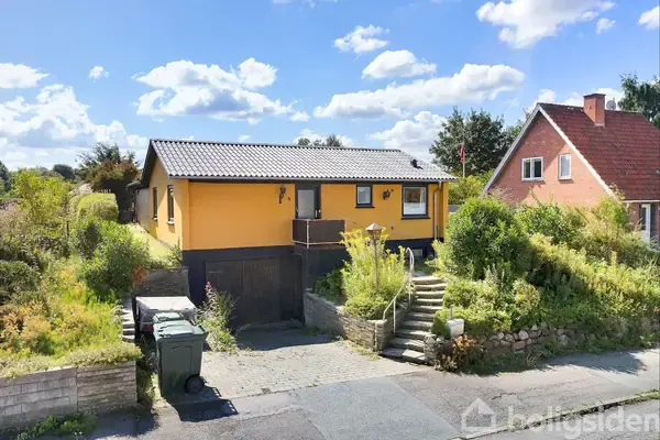 Villa på Bøgevej 4, 4330 Hvalsø