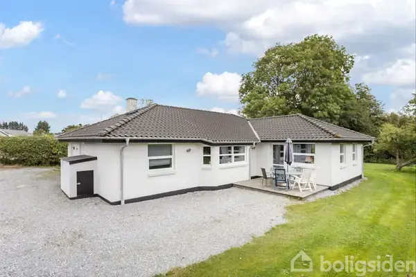 Villa på Brønderslevvej 129, 9900 Frederikshavn