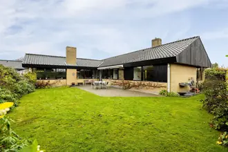 Villa på Hummeltoftevej 150, 2830 Virum