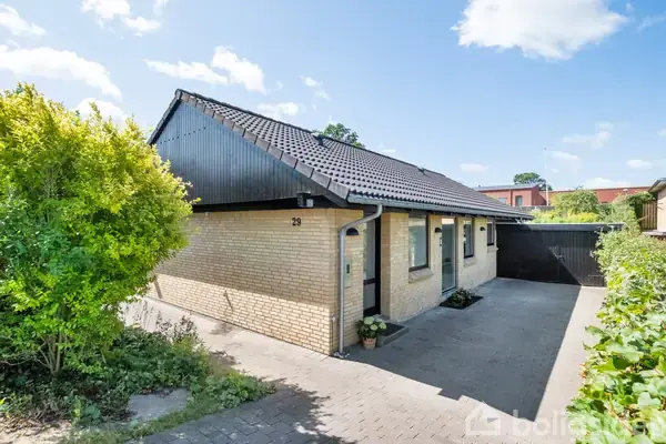 Villa på Agnetevej 29, 8680 Ry