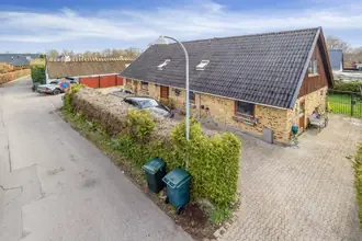 Villa på Brøndbyvester Stræde 8, 2605 Brøndby