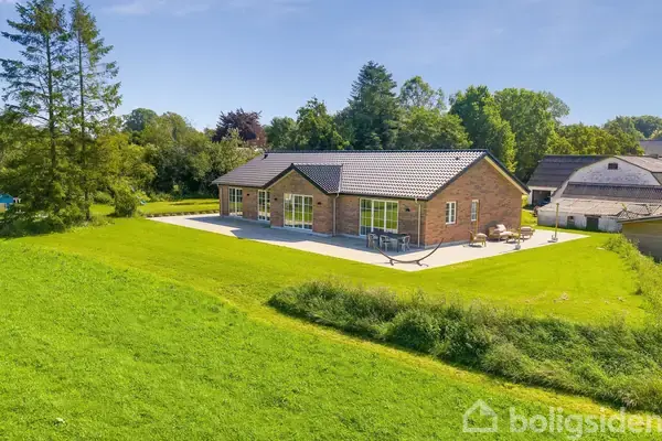 Landejendom på Fuglekildevej 43, 5690 Tommerup