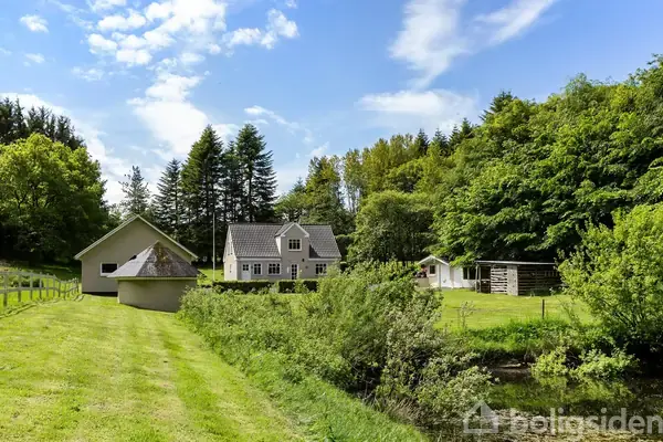 Villa på Burskovvej 251, 9830 Tårs