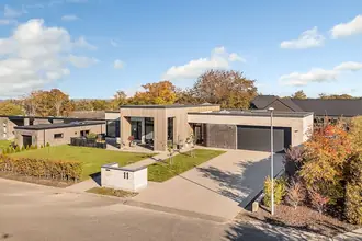Villa på Høje Støvring 11, 9530 Støvring
