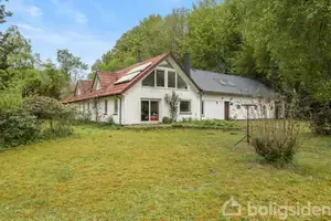 Landejendom på Dorfvej 56, 9330 Dronninglund