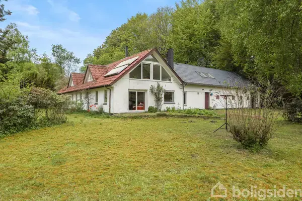 Landejendom på Dorfvej 56, 9330 Dronninglund